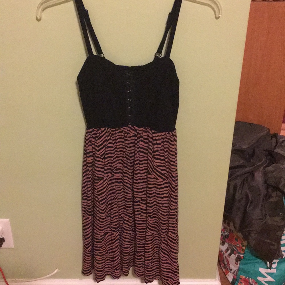 Black and dusty rose pink sundress